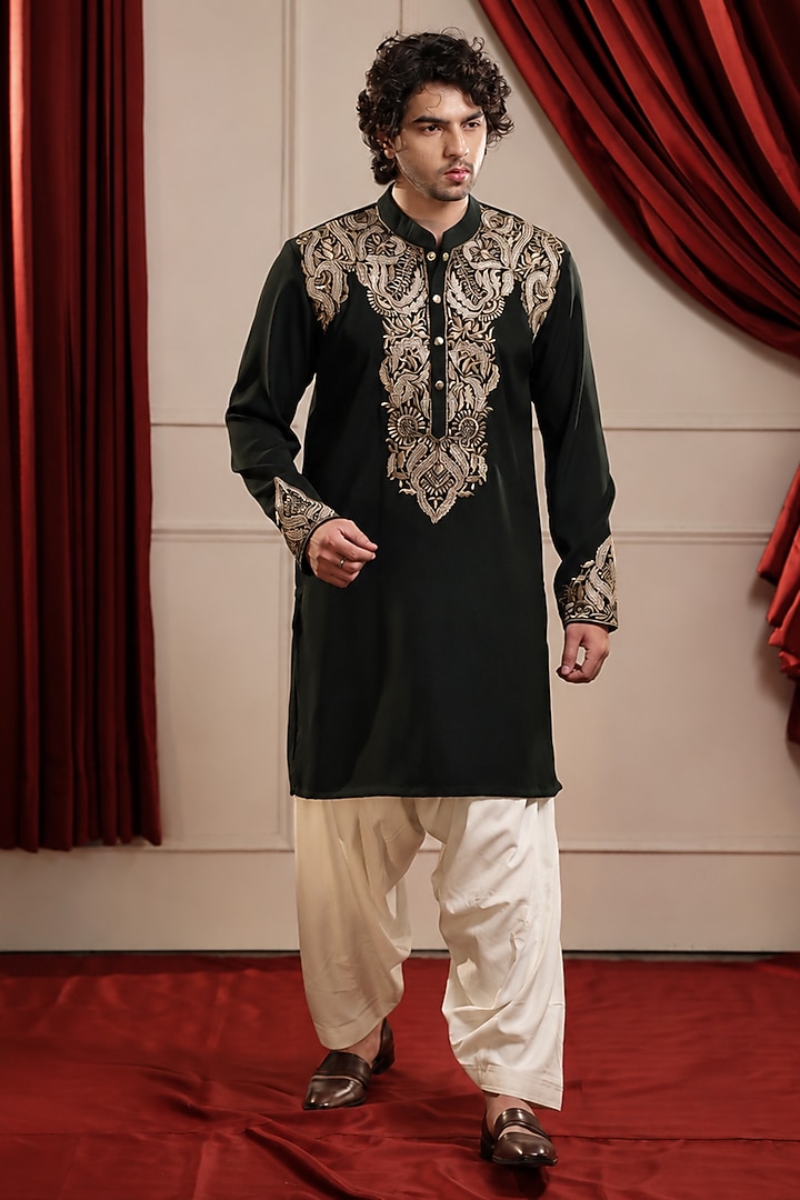Bottle Green Japanese Crepe & Cotton Rayon Machine Embroidered Kurta Set by Menero at Pernia's Pop Up Shop