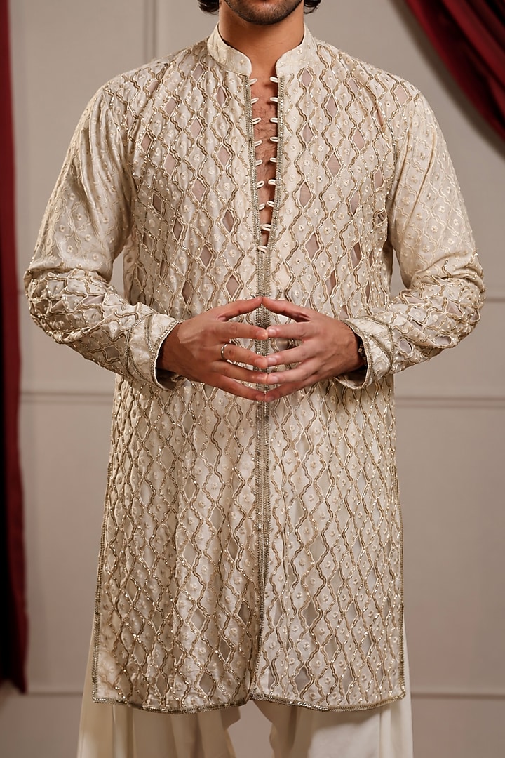 Cream Pure Chanderi Silk Embroidered Kurta Set by Menero at Pernia's Pop Up Shop