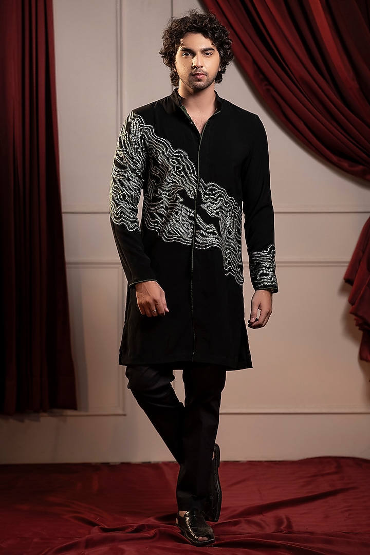 Black Pure Japanese Crepe Lycra Embroidered Kurta Set by Menero at Pernia's Pop Up Shop