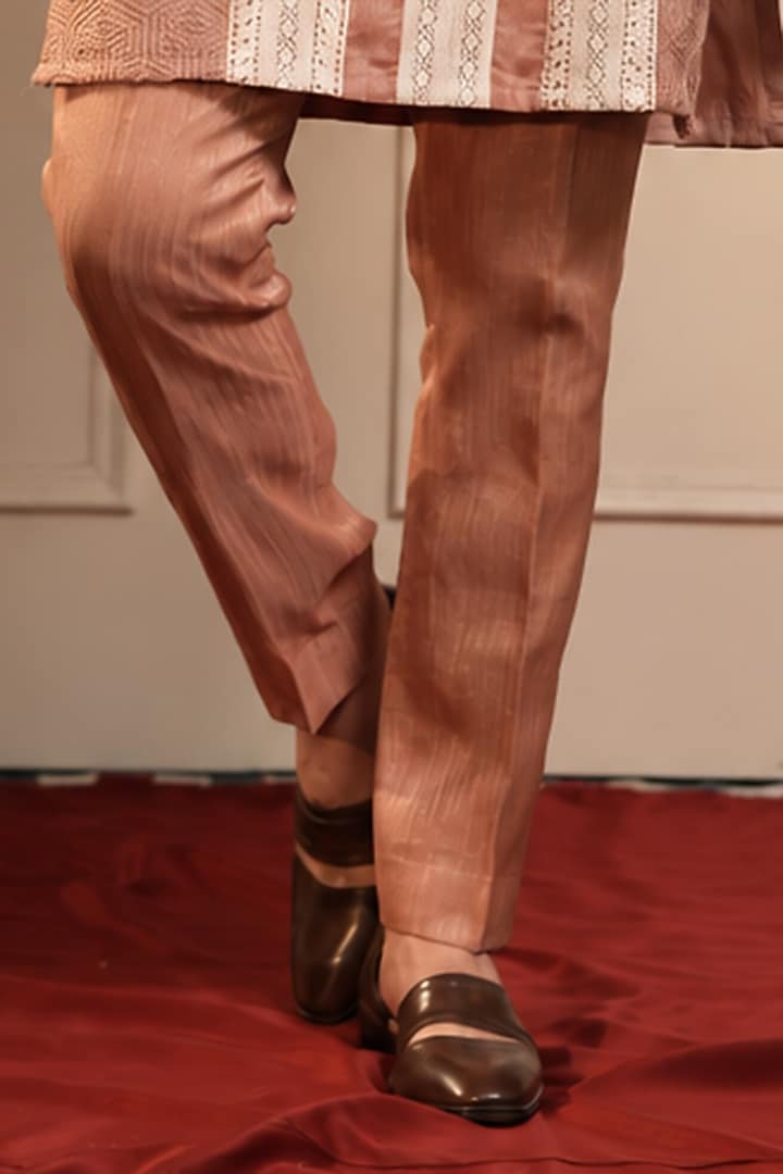 Peachish Beige Chanderi Silk & Chanderi Cotton Kurta Set by Menero at Pernia's Pop Up Shop