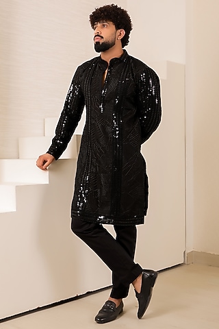 Black Chanderi Silk Sequin Lace Paneled Kurta Set by Menero
