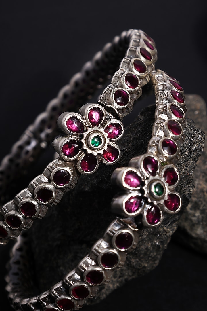 White Finish Pink Kempstone Temple Bangles In Sterling Silver (Set Of 2) by Mero at Pernia's Pop Up Shop