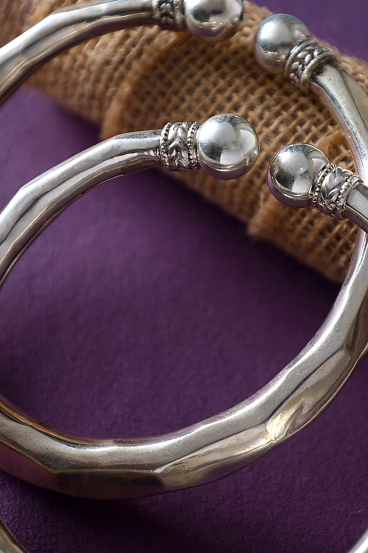 White Finish Temple Anklets In Sterling Silver (Set Of 2) by Mero at Pernia's Pop Up Shop