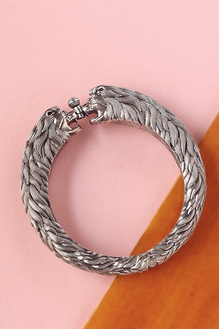 White Finish Temple Bangle In Sterling Silver by Mero at Pernia's Pop Up Shop