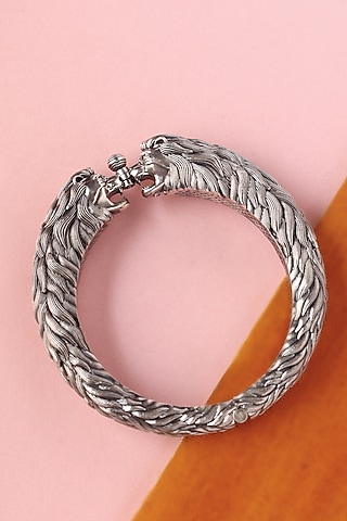 White Finish Temple Bangle In Sterling Silver by Mero