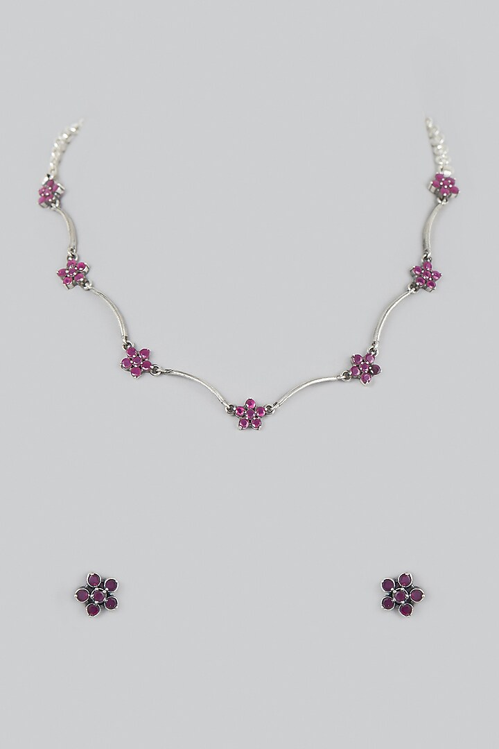White Finish Kemp Stone Floral Necklace Set In Sterling Silver by Mero