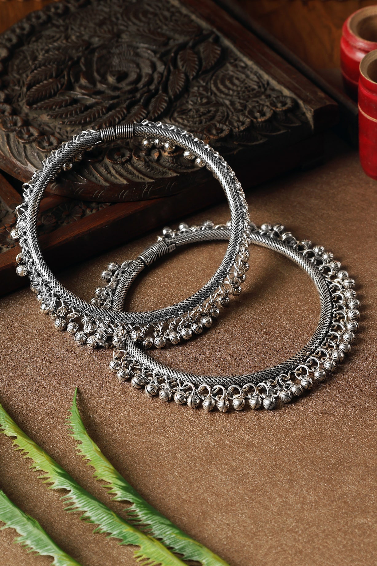 White Finish Ball Ghungroo Textured Leg Kada In Sterling Silver by