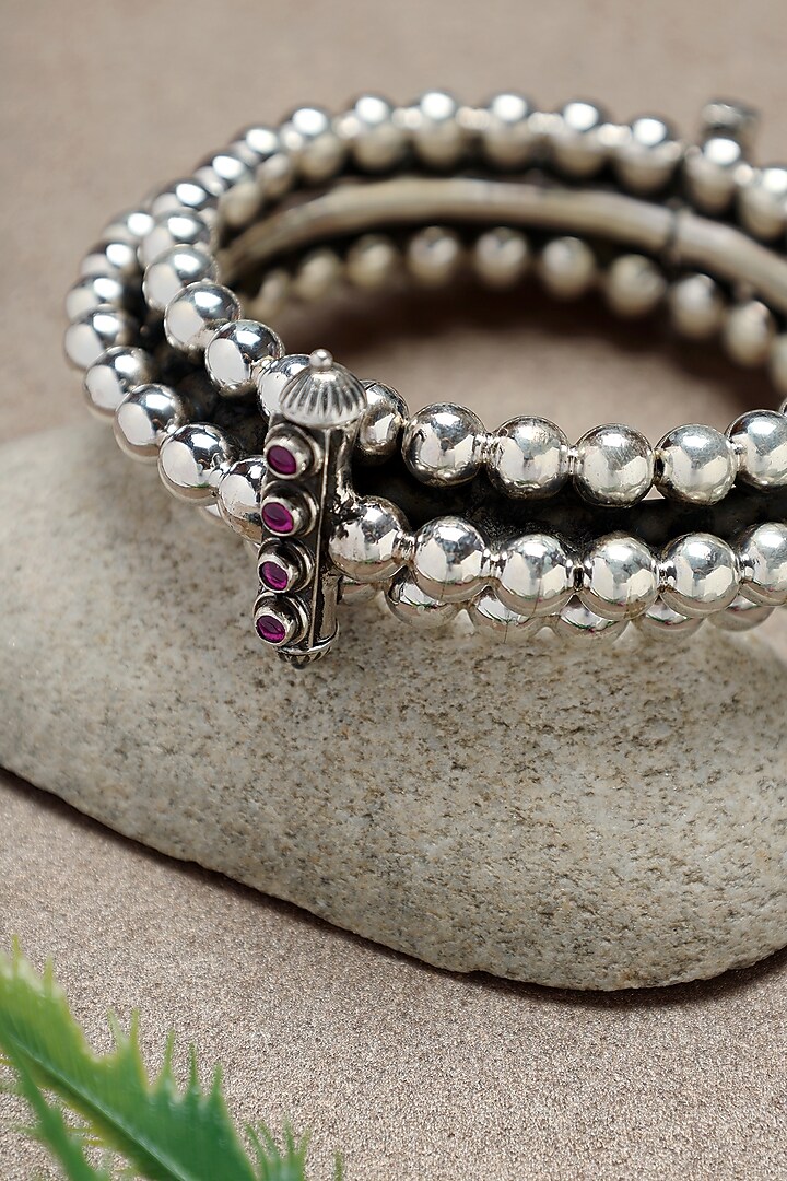 White Finish Ruby Beaded Temple Kada In Sterling Silver by Mero at Pernia's Pop Up Shop