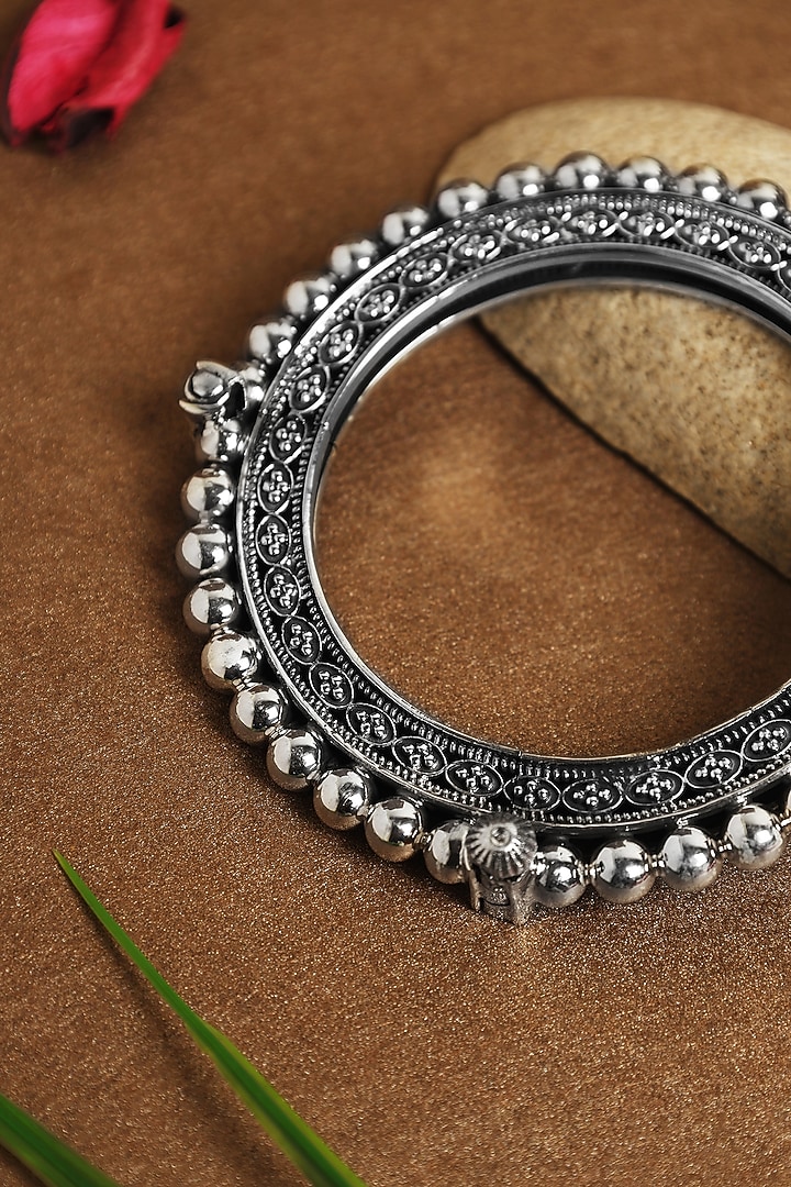 White Finish Beaded Temple Kada In Sterling Silver by Mero at Pernia's Pop Up Shop