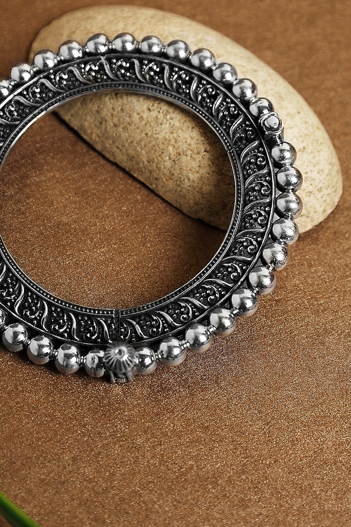 White Finish Ball Beaded Temple Kada In Sterling Silver by Mero at Pernia's Pop Up Shop