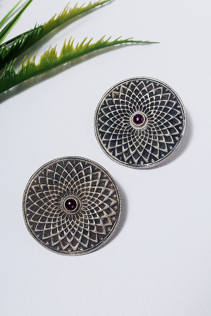 White Finish Kempstone Temple Stud Earrings In Sterling Silver by Mero at Pernia's Pop Up Shop