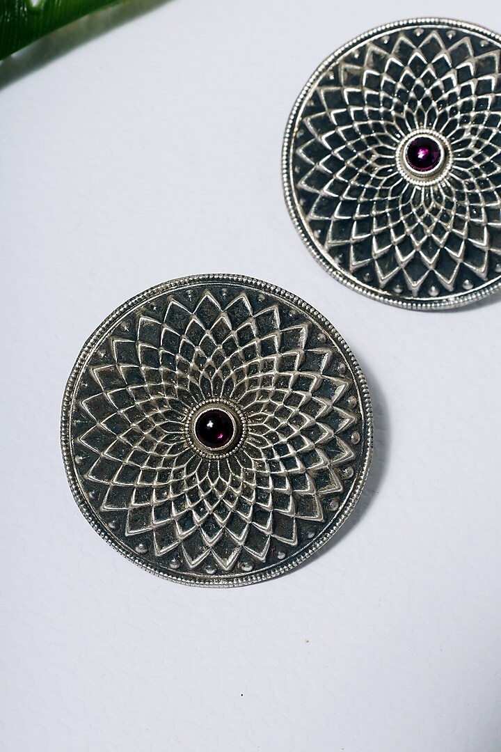 White Finish Kempstone Temple Stud Earrings In Sterling Silver by Mero at Pernia's Pop Up Shop