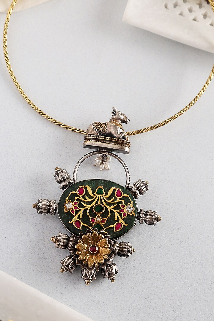 White Finish Kempstone Temple Hasli Pendant In Sterling Silver by Mero at Pernia's Pop Up Shop
