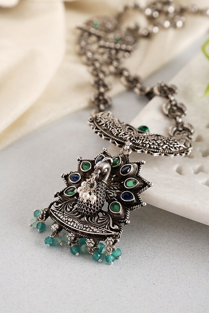 White Finish Kempstone Temple Long Necklace In Sterling Silver by Mero at Pernia's Pop Up Shop
