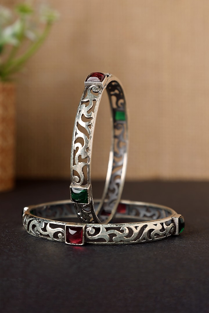 White Finish Red & Green Onyx Temple Bangles In Sterling Silver (Set Of 2) by Mero at Pernia's Pop Up Shop