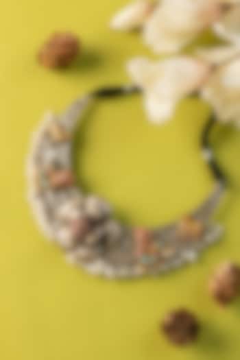 White Finish Kundan Polki & Pearl Temple Necklace In Sterling Silver by Mero at Pernia's Pop Up Shop