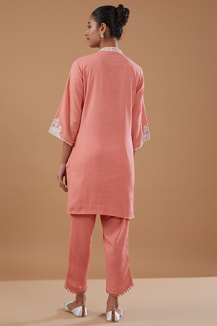 Peach Linen Embroidered Kurta Set by MERAKI BY POONAM SSANYAA at Pernia's Pop Up Shop