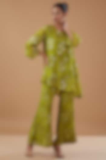 Green Georgette Printed Kurta Set by MERAKI BY POONAM SSANYAA