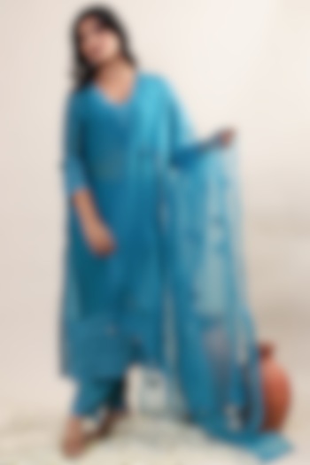 Peacock Blue Organza Embroidered Kurta Set by MERAKI BY POONAM SSANYAA at Pernia's Pop Up Shop