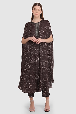 Cola Viscose Muslin Hand Embroidered Kaftan Set by Meraki By Rachna