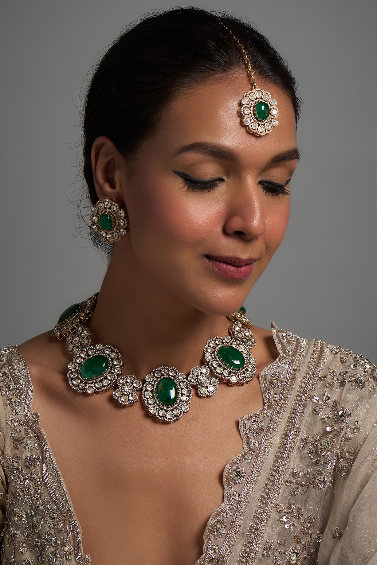 Two Tone Finish Kundan Polki \u0026 Emerald Necklace Set by Mesh Artisan at  Pernia's Pop Up Shop 2025, image size:1227x1840