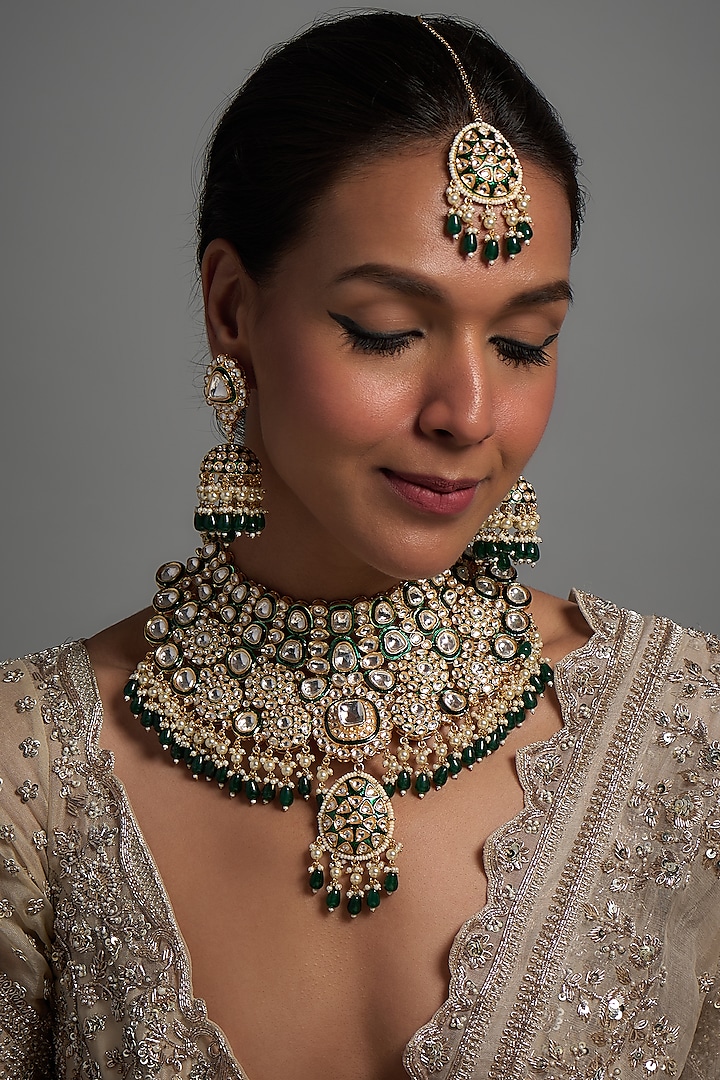Two Tone Finish Kundan Polki & Emerald Beaded Enameled Necklace Set by Mesh Artisan