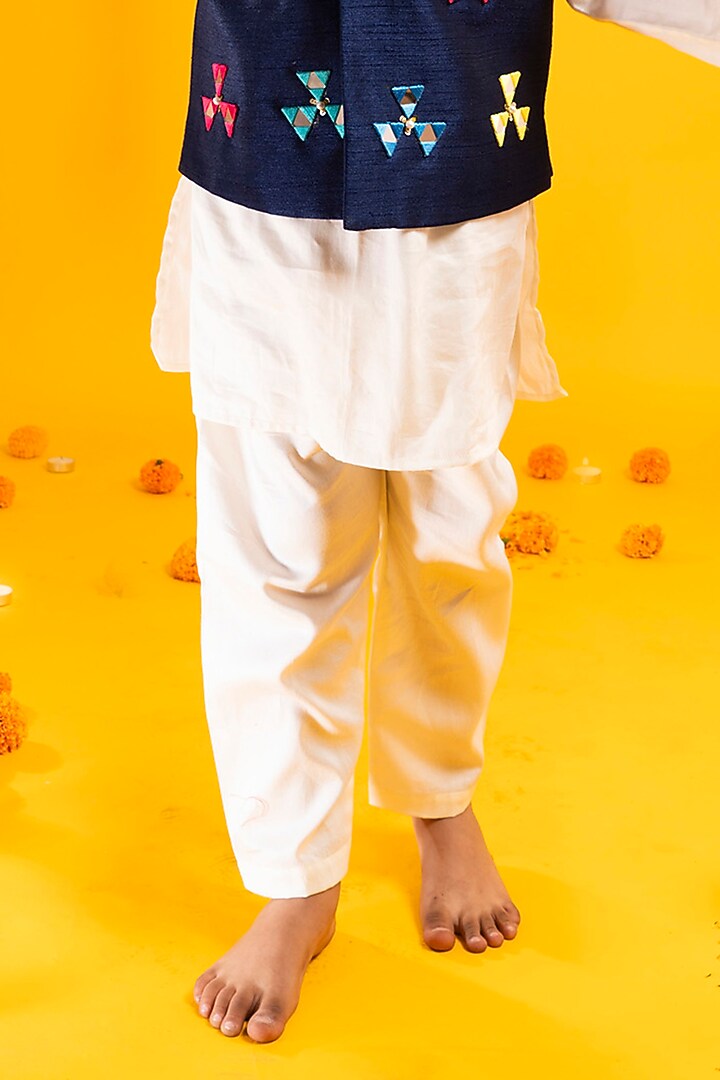 Navy Cotton Silk Mirror Hand Embroidered Bundi Jacket Set For Boys by Metaphor Kids at Pernia's Pop Up Shop