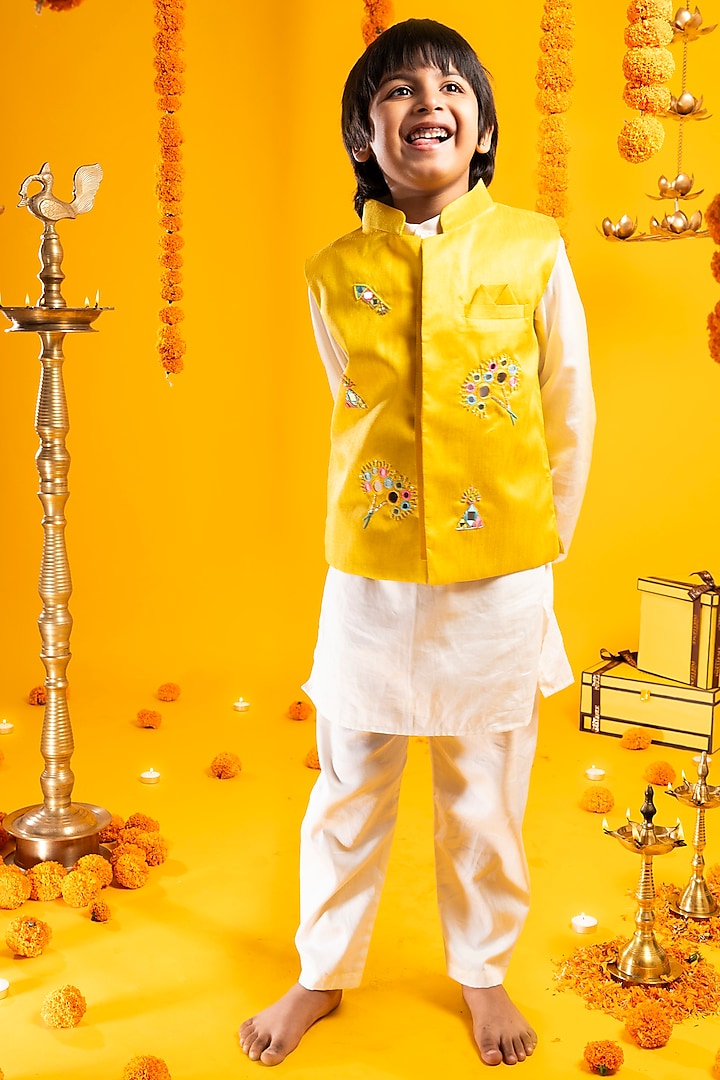 Mustard Yellow Cotton Silk Hand Embroidered Bundi Jacket Set For Boys by Metaphor Kids