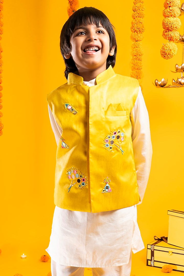 Mustard Yellow Cotton Silk Hand Embroidered Bundi Jacket Set For Boys by Metaphor Kids at Pernia's Pop Up Shop