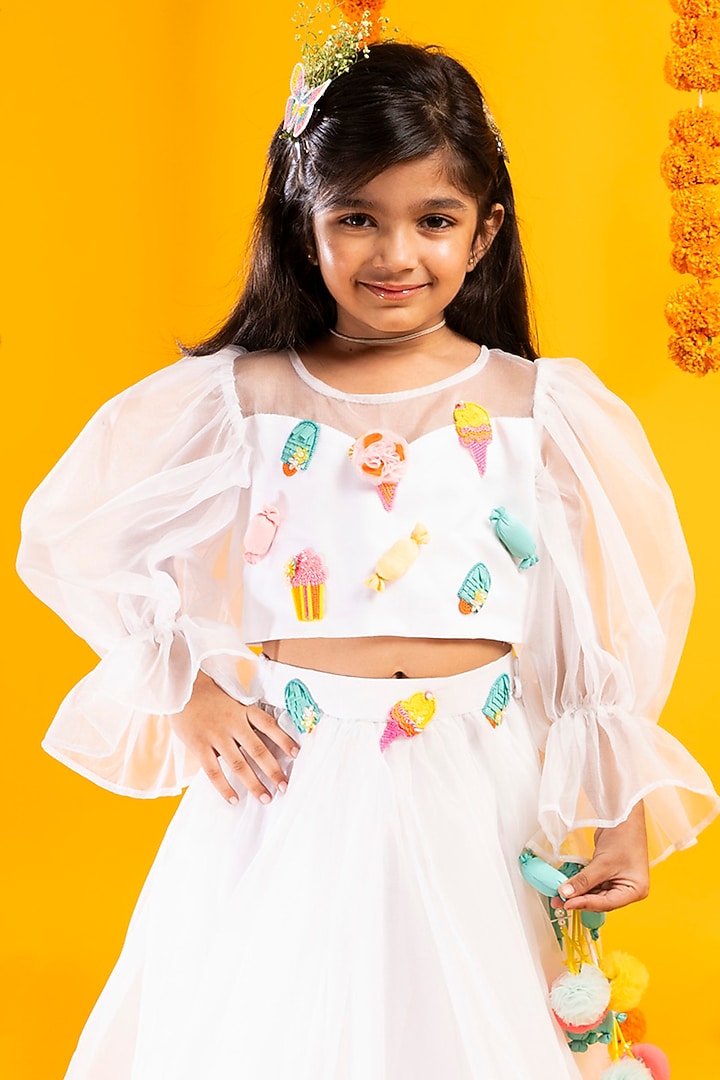 Off-White Poly Organza Hand Embroidered Lehenga Set For Girls by Metaphor Kids at Pernia's Pop Up Shop