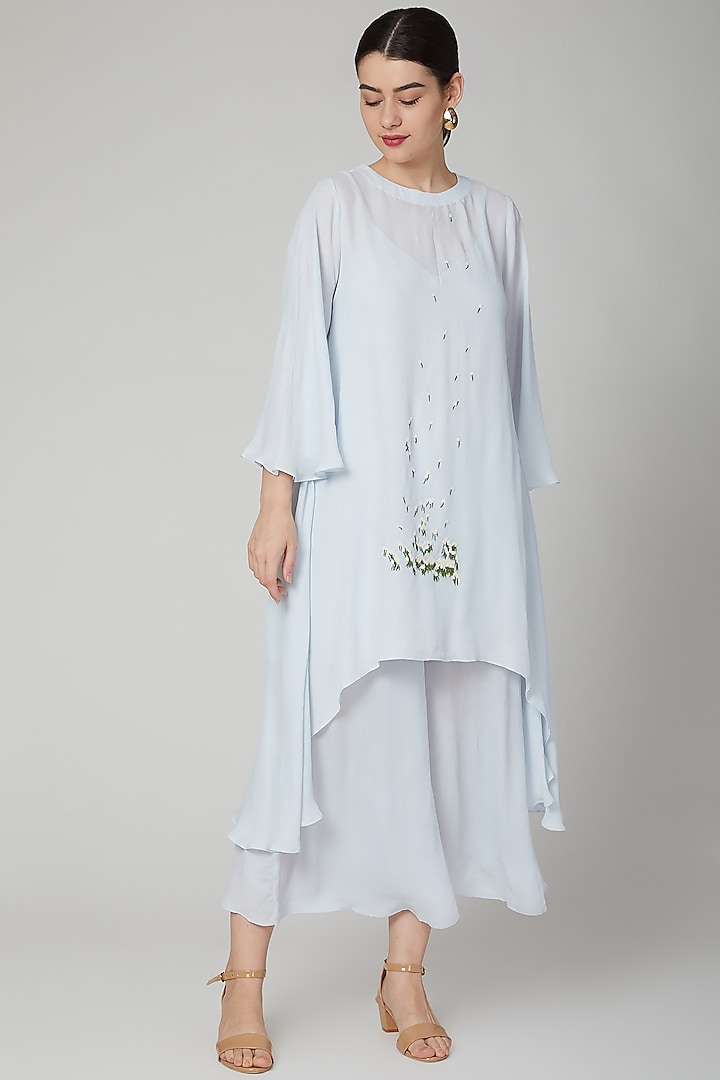 Sky Blue Aari Embroidered Kurta With Pants by Meadow
