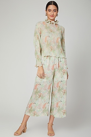 Mint Green Wrinkled Printed Top by Meadow