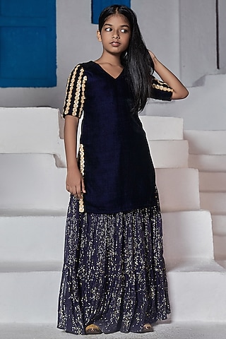Midnight Blue Georgette Lehenga Set For Girls by Mei & Zu