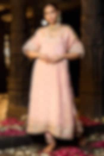 Blush Pink Banarasi Silk Tissue Blend Embroidered Kurta Set For Girls by Mei & Zu at Pernia's Pop Up Shop