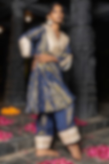 Blue Banarasi Silk Tissue Blend Embroidered Kurta Set For Girls by Mei & Zu at Pernia's Pop Up Shop