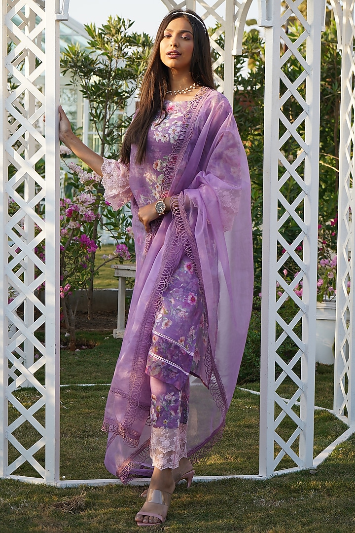 Lilac Linen Floral Printed Kurta Set For Girls by Mei & Zu at Pernia's Pop Up Shop