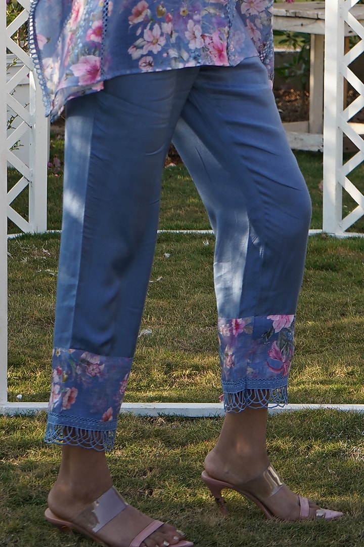 Blue Linen Floral Printed Kaftan Set For Girls by Mei & Zu at Pernia's Pop Up Shop