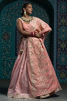 product-color-Blush Pink