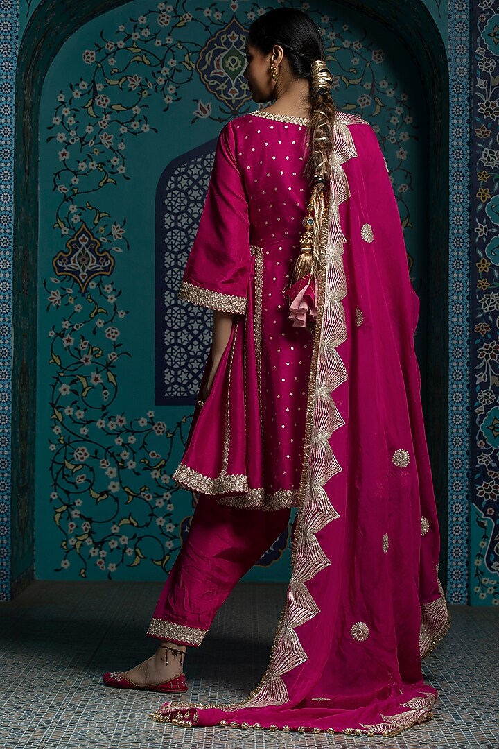 Fuchsia Pink Silk Brocade Tikki Flared Kurta Set For Girls by Mei & Zu at Pernia's Pop Up Shop