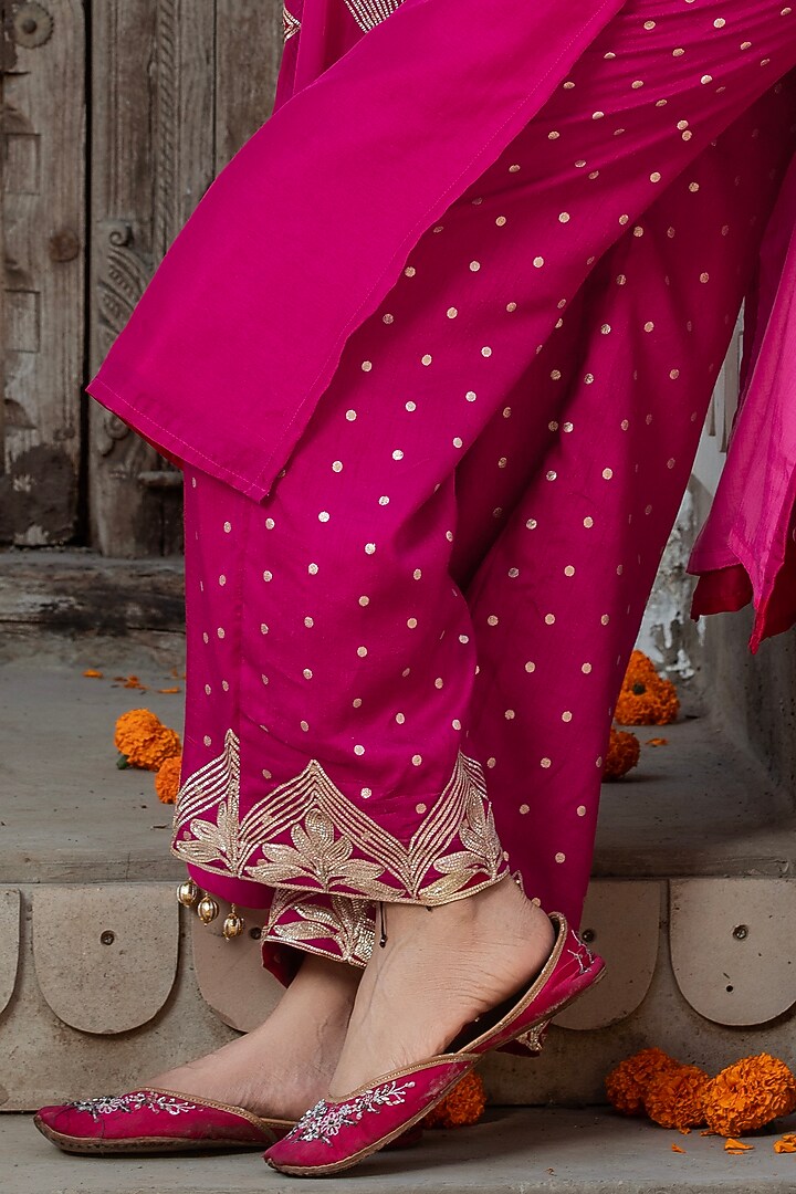 Fuchsia Pink Velvet Gota Embroidered Kurta Set For Girls by Mei & Zu at Pernia's Pop Up Shop
