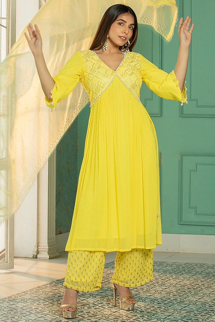 Yellow Georgette Chikankari Embroidered Kurta Set For Girls by Mei & Zu at Pernia's Pop Up Shop