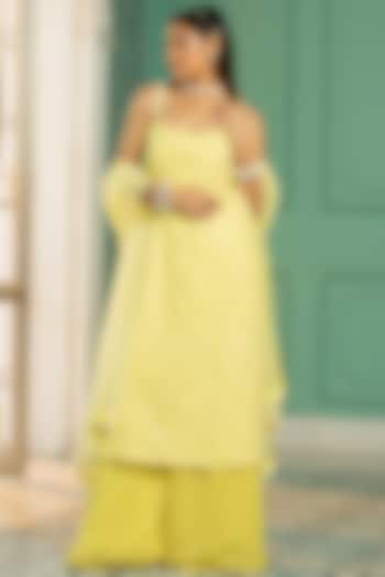 Yellow Georgette Chikankari Embroidered Kurta Set For Girls by Mei & Zu at Pernia's Pop Up Shop