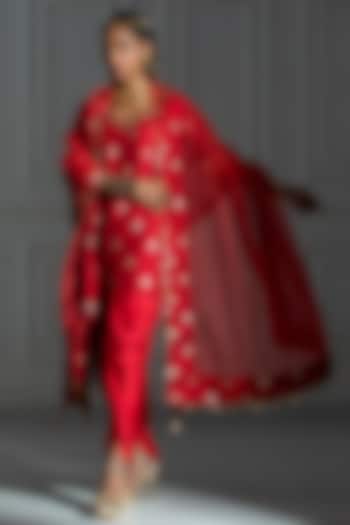 Rose Red Brocade Embroidered High-Low Kurta Set For Girls by Mei & Zu at Pernia's Pop Up Shop