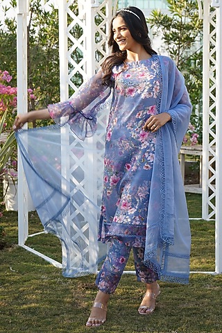 Blue Linen Floral Printed Kurta Set For Girls by Mei & Zu