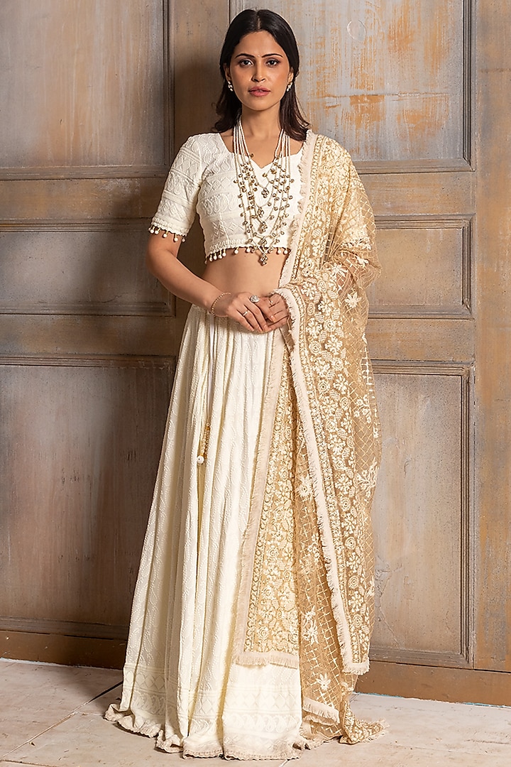 Ivory Embroidered Lehenga Set For Girls by Mei & Zu