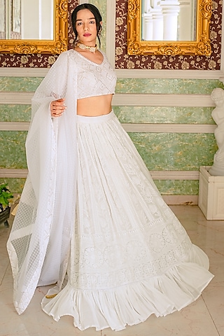 White Chikankari Lehenga Set For Girls by Mei & Zu