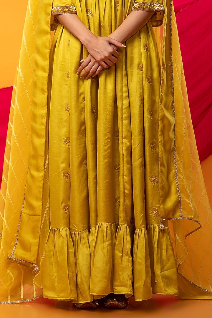 Yellow Silk Blend Machine Embroidered Anarkali Set For Girls by Mei & Zu at Pernia's Pop Up Shop