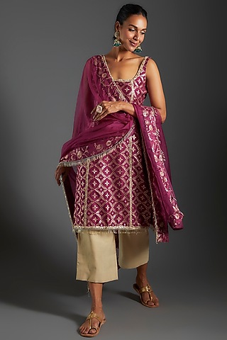 Purple Brocade Kurta Set For Girls by Mei & Zu