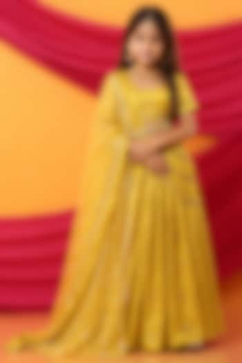 Canary Yellow Silk Blend Hand Embroidered Lehenga Set For Girls by Mei & Zu at Pernia's Pop Up Shop