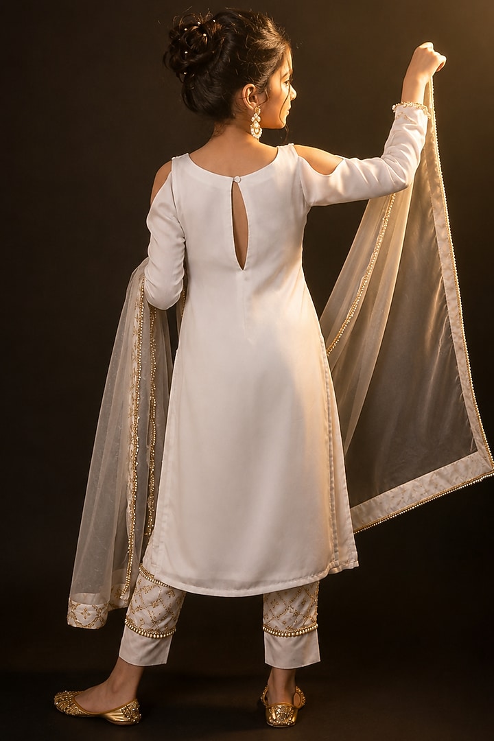 Gold Silk Satin Floral Kurta Set For Girls by Mei & Zu at Pernia's Pop Up Shop